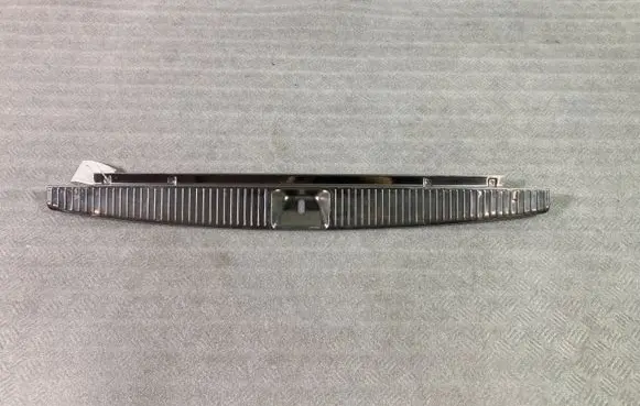 Mercedes-Benz E W212 Trunk/boot sill cover protection A2126900027