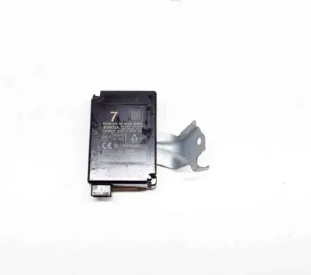 Toyota Yaris Tire pressure control unit 10R038102 897600D070
