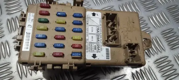 Subaru Impreza II Fuse box set LB100701B 601052