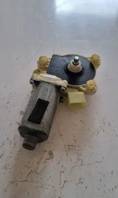 Mercedes-Benz CLK A209 C209 Front door window regulator motor A2308200942