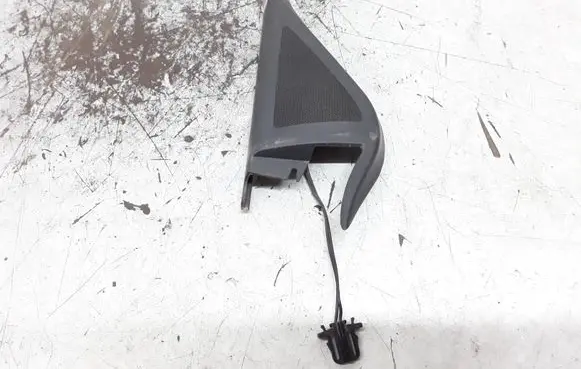 Skoda Fabia Mk1 (6Y) Front door high frequency speaker 6Y0035411B