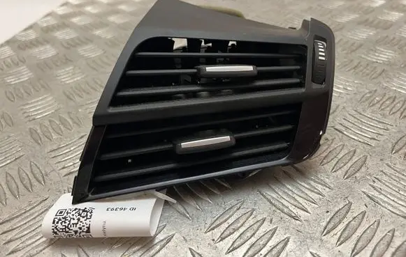BMW X6 F16 Dashboard side air vent grill/cover trim 9252926