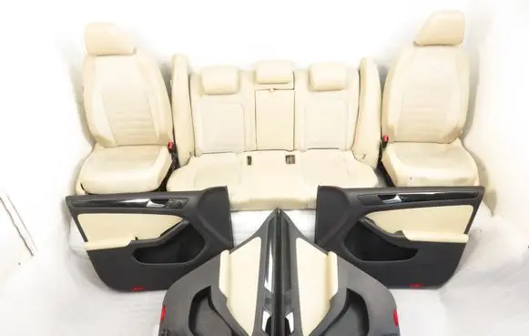 Volkswagen Jetta VI Seat set 