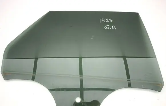 Peugeot 3008 III Rear door window glass
