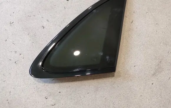 Porsche Macan (95B) Rear side window 95B845298XB 95B845298
