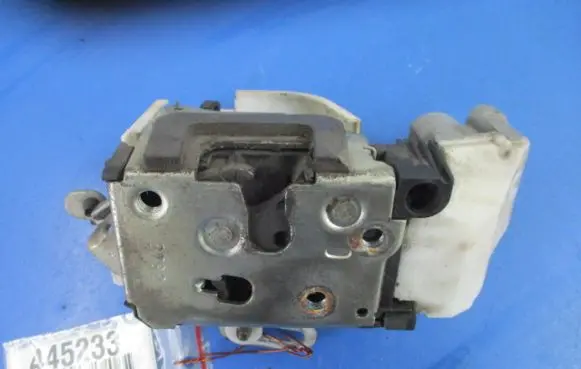 Fiat Punto (188) Front door lock
