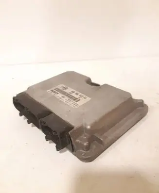 Volkswagen Golf IV Engine control unit/module 06A906018FA 0261206413