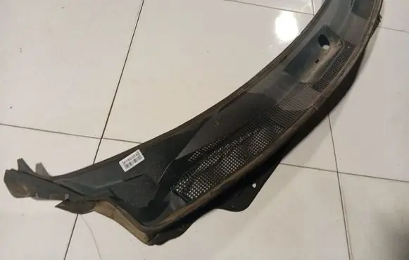 Chrysler Sebring (JS) Wiper trim 05155707AD