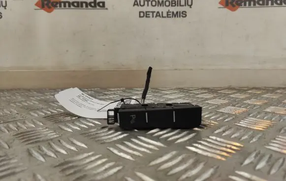 Volkswagen e-Golf Parking (PDC) sensor switch 5G1927238