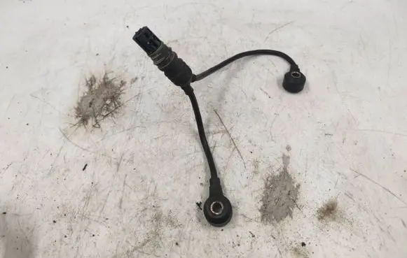 Detonation knock sensor