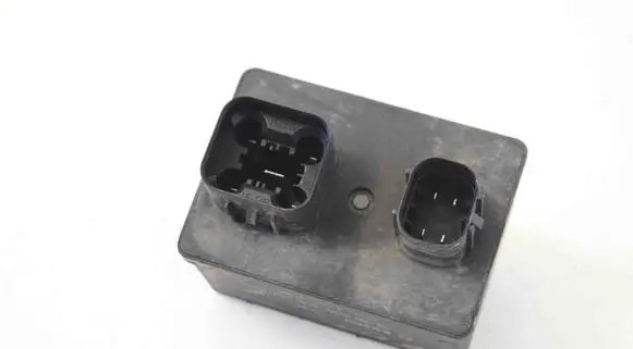Alfa Romeo Giulietta Glow plug pre-heat relay 0281003043 55203394