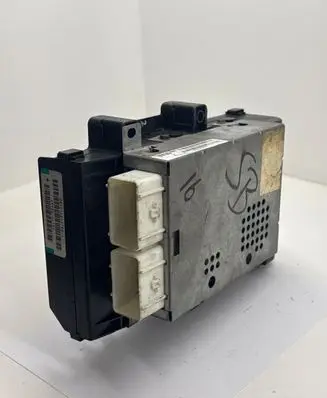Chrysler Voyager Engine control unit/module P04686498AE 046864 TQH265920PA5