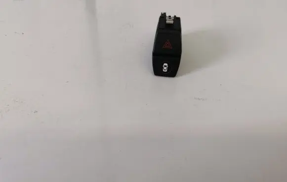 BMW X5 F15 Hazard light switch 9354186