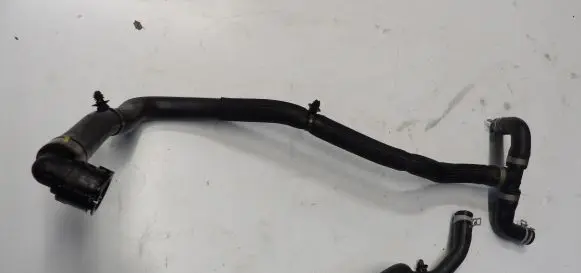Renault Captur II Engine coolant pipe/hose