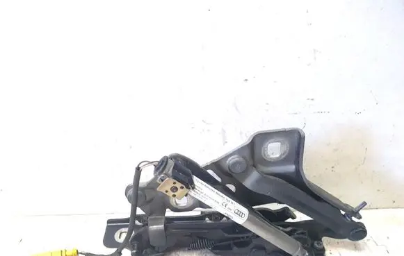 Audi A4 S4 B9 Engine bonnet/hood hinges 8W0823302E
