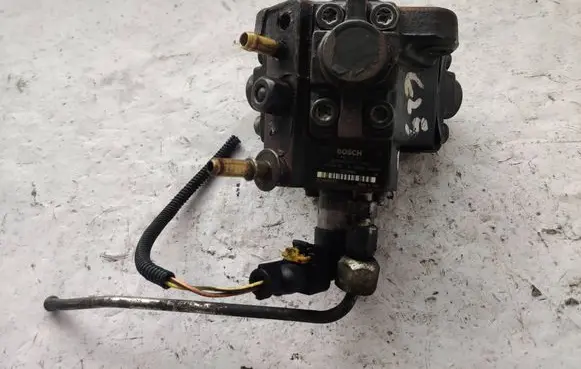 Fiat Ducato Fuel injection high pressure pump 0445010307 55237689 02004490265