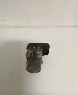 Toyota RAV 4 (XA30) ABS Pump