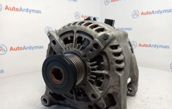 BMW 5 F10 F11 Generator/alternator 7605061 12317605061