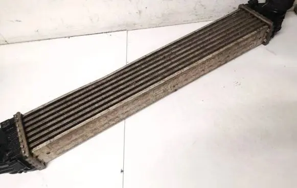 Mercedes-Benz A W169 Intercooler radiator a1695000000