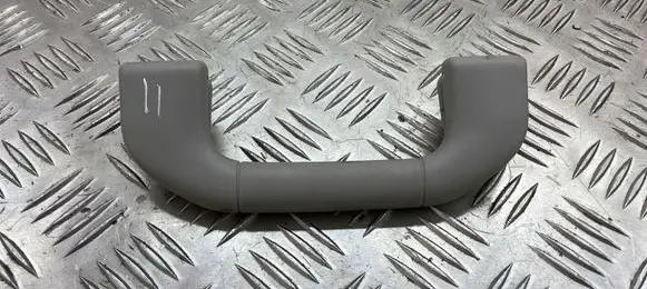 Mercedes-Benz E W212 Front interior roof grab handle A204100051