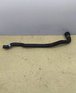 BMW 5 E60 E61 Engine coolant pipe/hose 6985736