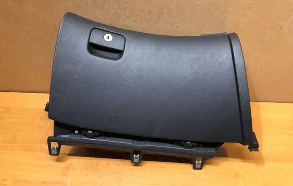 Hyundai i30 Glove box set 845412L000