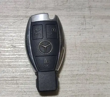 Mercedes-Benz CLA C117 X117 W117 Ignition key/card ESD1105215C