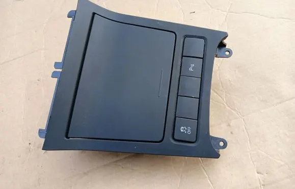 Volkswagen Golf VI Glove box set 5K0857961