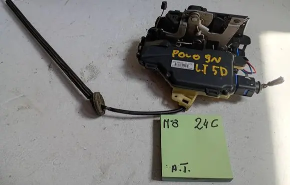Seat Ibiza IV (6J,6P) Rear door lock 1212123