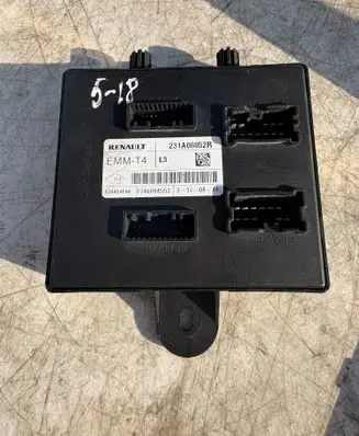 Renault Trafic III (X82) Engine control unit/module ECU 231A08052R