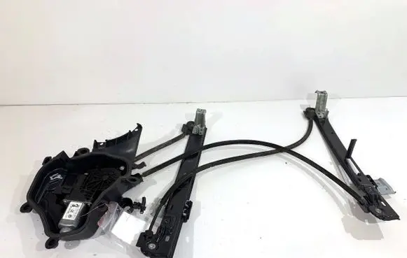 Seat Ibiza IV (6J,6P) Front door window regulator with motor 6J3837401E