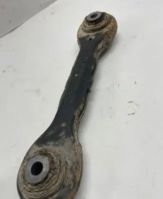 BMW 1 E81 E87 Rear control arm 6765425