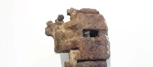 Mitsubishi Colt Front brake caliper