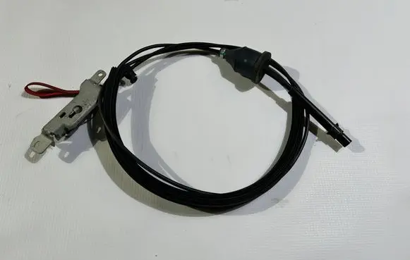 Maserati Ghibli Gear shift cable linkage 670003469