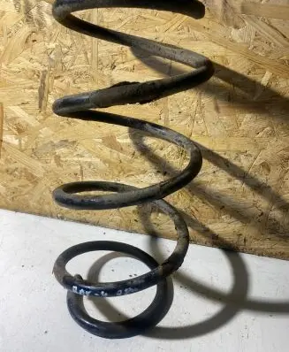 Toyota RAV 4 (XA30) Front coil spring