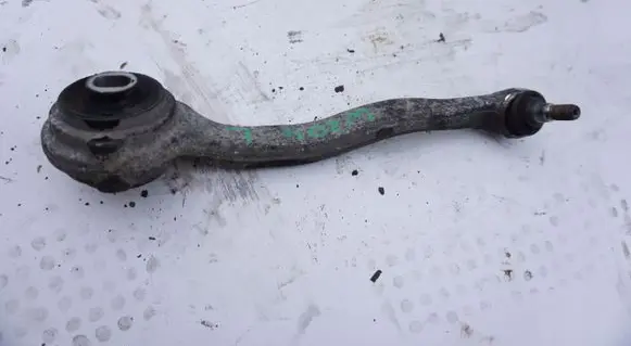 Mercedes-Benz C W204 Front lower control arm/wishbone
