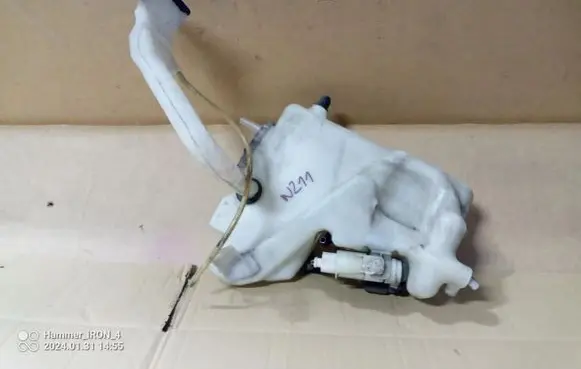 Honda Jazz Windshield washer fluid reservoir/tank 2118601460