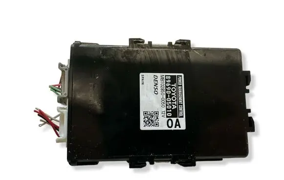 Toyota Avensis T270 Other control units/modules 8969005010