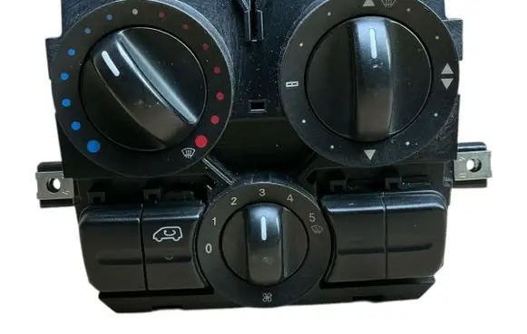 Mercedes-Benz Vito Viano W639 Climate control unit A6398301185KZ 5HB00851100