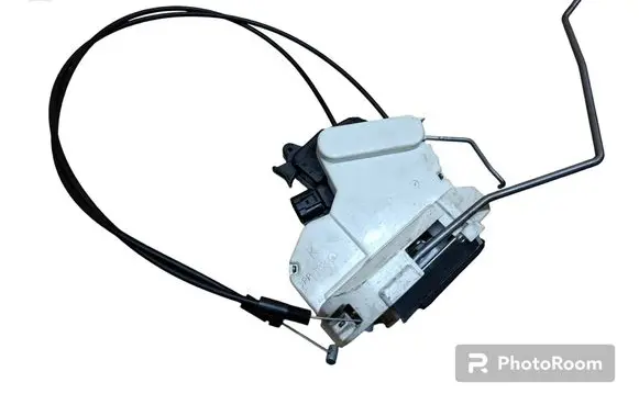 Mitsubishi i-MiEV Front door lock 