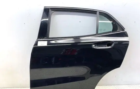 Mercedes-Benz GLA W156 X156 Rear door 