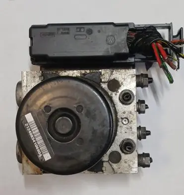Audi A3 S3 A3 Sportback 8P ABS Pump 1K0614517AT 1K0907379AJ