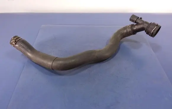 Skoda Fabia Mk2 (5J) Engine coolant pipe/hose
