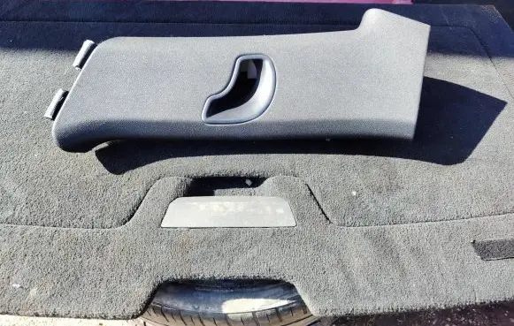 Porsche Cayenne (92A) (B) pillar trim (top) 7P5867242M 1062761000