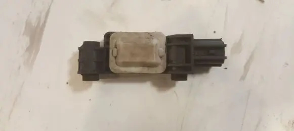 Audi A4 S4 B7 8E 8H Airbag deployment crash/impact sensor 8E0959651A