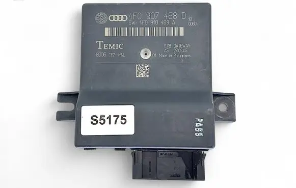 Audi A6 S6 C6 4F Gateway control module 4F0907468D 4F0910468A