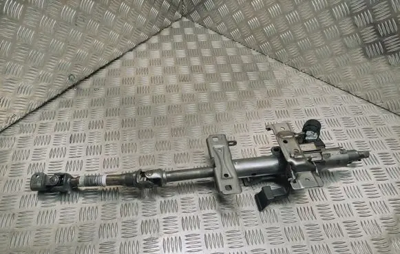 Steering wheel axle set