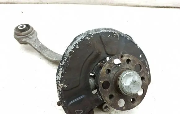 Mercedes-Benz E W212 Front wheel hub