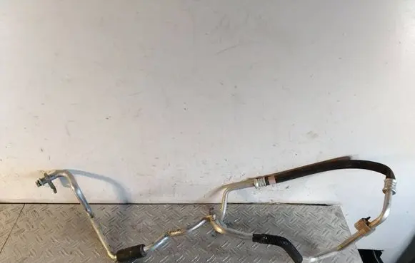Toyota RAV 4 (XA40) Air conditioning (A/C) pipe/hose 