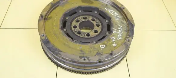 Toyota Avensis T270 Dual mass flywheel 134500X020 N47C16A